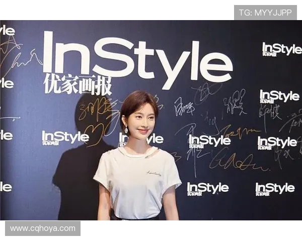 足球世界杯球星女友竟然是中国人 揭秘她的美丽与魅力 足球世界杯球星女友竟然是中国人 揭秘她的美丽与魅力